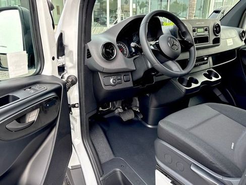 New 2026 Mercedes-Benz Sprinter 2500 image 9