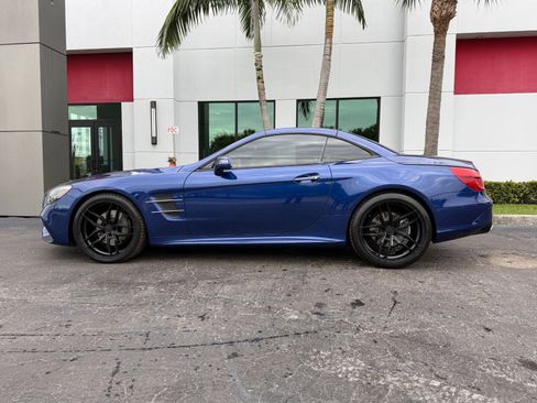 Used 2017 Mercedes-Benz SL 550 image 24