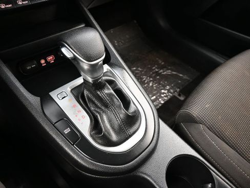 Used 2019 Kia Forte LXS image 24