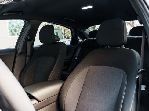 New 2025 Hyundai Ioniq 6 SE RWD image 9
