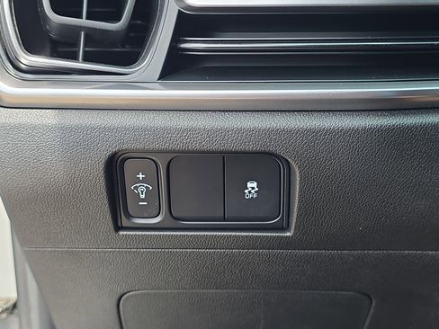 Certified 2024 Kia Sorento S w/ Panoramic Sunroof Package FWD image 30