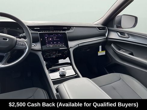 New 2025 Jeep Grand Cherokee L Laredo w/ Luxury Tech Group I RWD image 27