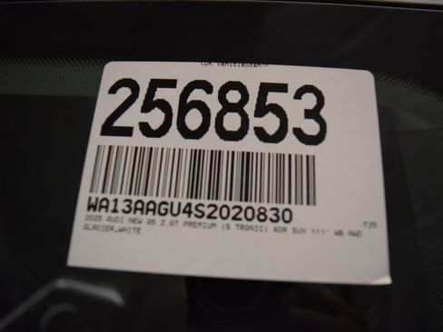 New 2025 Audi Q5 Prestige image 15