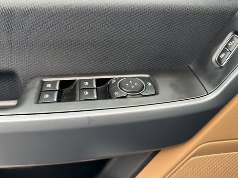 Used 2023 Ford F150 XLT AWD/4WD image 11