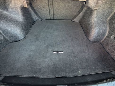 Used 2024 Nissan Altima 2.5 S FWD image 19