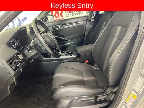 Used 2022 Honda Civic Sport image 10