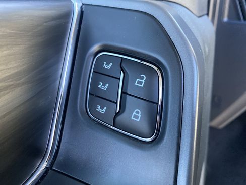 Used 2025 Ford F150 Lariat w/ Equipment Group 502A High image 25