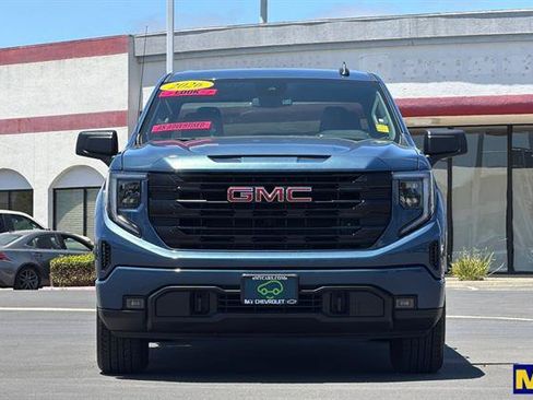 Certified 2026 GMC Sierra 1500 Elevation RWD image 9