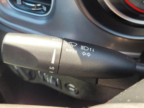 Used 2023 Dodge Charger SXT RWD image 31