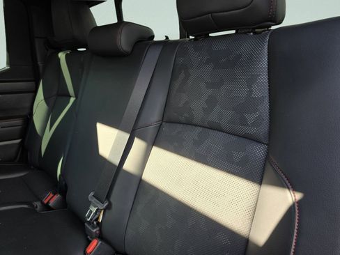 Used 2025 Toyota Tacoma TRD Pro image 38