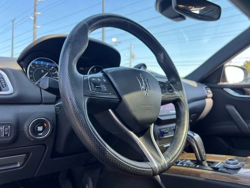 Used 2023 Maserati Ghibli GT image 35