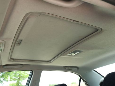 Used 2006 Toyota Corolla S FWD image 28