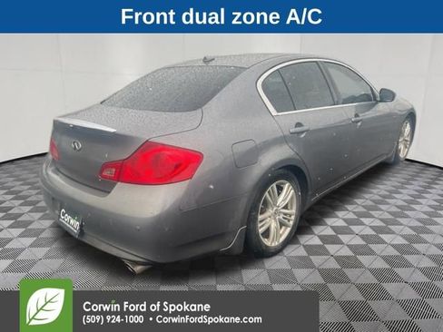 Used 2013 INFINITI G37 X w/ Premium Pkg image 5