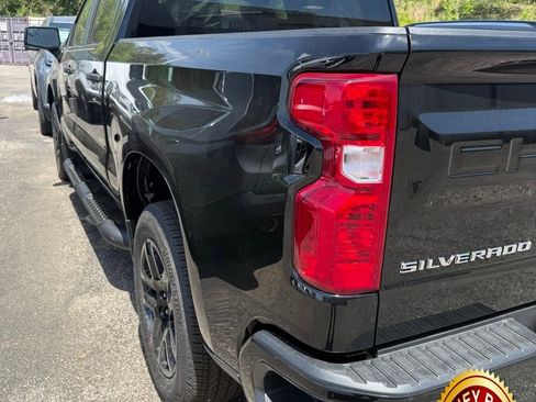 New 2026 Chevrolet Silverado 1500 Custom RWD image 4