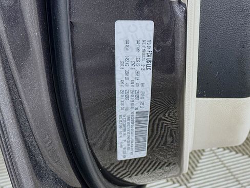 Used 2019 Chrysler Pacifica LX w/ Tire & Wheel Group image 38