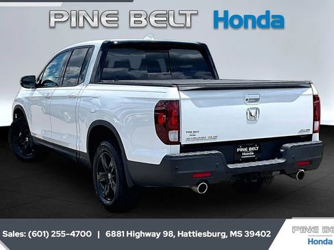 Used 2022 Honda Ridgeline Black Edition image 2