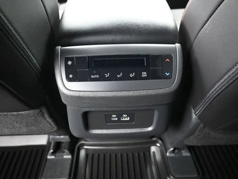 Used 2025 Nissan Pathfinder Rock Creek AWD/4WD image 25