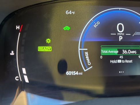 Used 2025 Toyota Camry LE FWD image 17