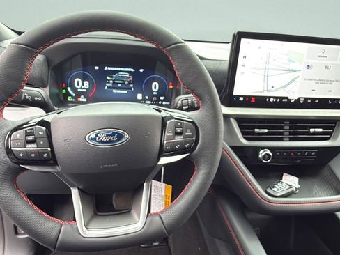 New 2026 Ford Explorer ST-Line w/ ST-Line Street Pack AWD/4WD image 31