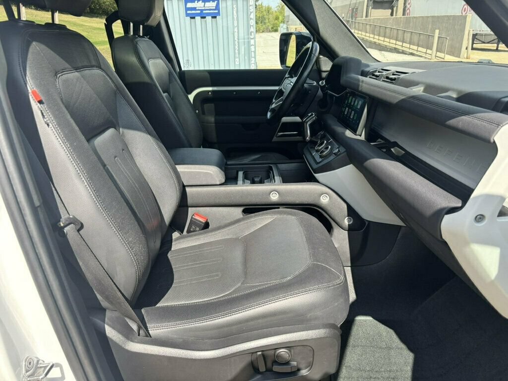 Used 2022 Land Rover Defender 110 X-Dynamic SE AWD/4WD image 14
