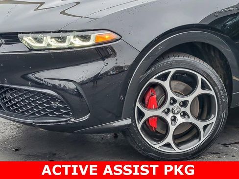 Used 2024 Alfa Romeo Tonale Veloce image 3