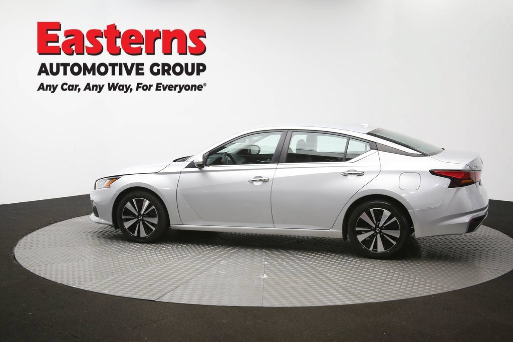 Used 2022 Nissan Altima 2.5 SV FWD image 61
