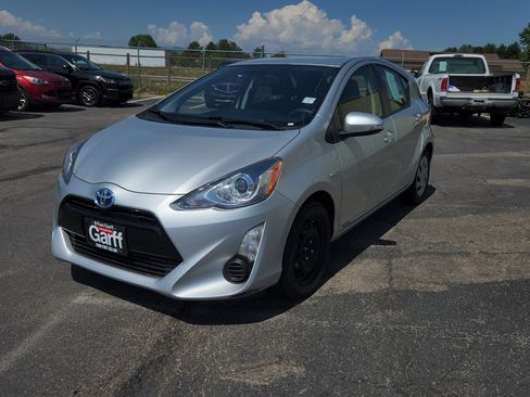 Used 2015 Toyota Prius C Two FWD image 2