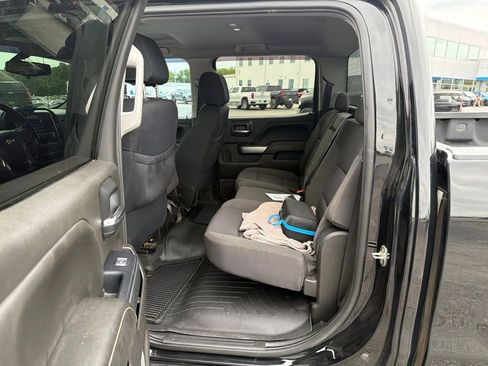 Used 2018 Chevrolet Silverado 1500 LT w/ All Star Edition AWD/4WD image 7