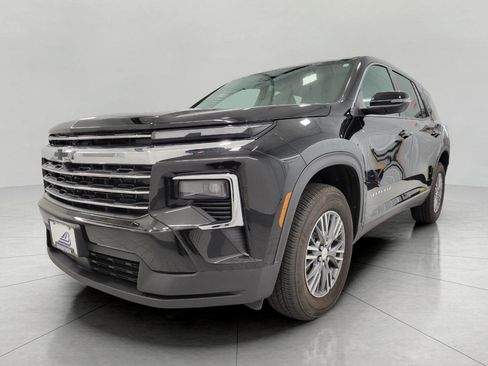 Certified 2025 Chevrolet Traverse LT w/ LPO, Floor Liner Package image 12