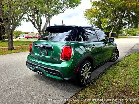 Used 2024 MINI Cooper S w/ Signature Upholstery Package image 18