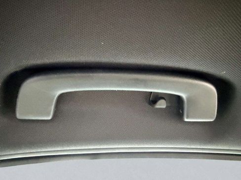 Used 2023 BMW 330i xDrive Sedan w/ Driving Assistance Package image 39