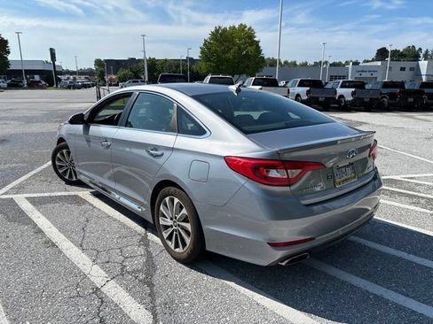 Used 2016 Hyundai Sonata Sport w/ Option Group 1V FWD image 7