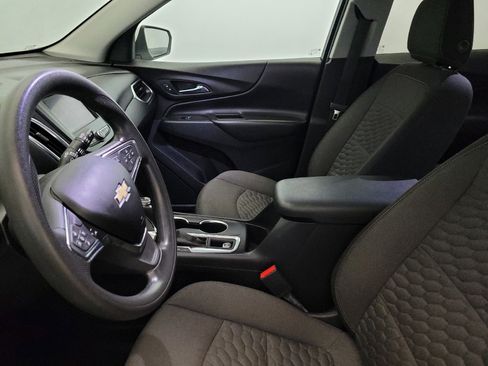 Used 2021 Chevrolet Equinox LT AWD/4WD image 17