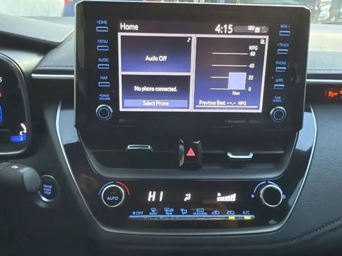 Used 2021 Toyota Corolla XSE image 18