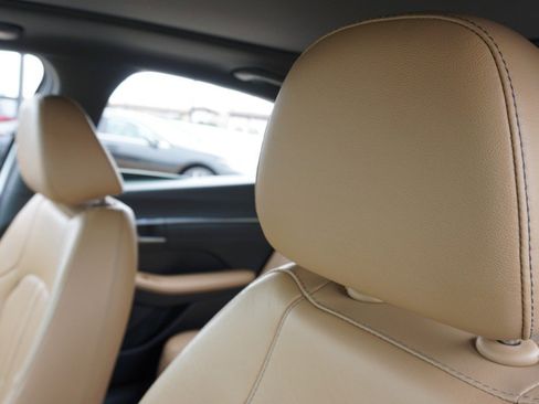 Used 2020 Hyundai Sonata Limited image 25