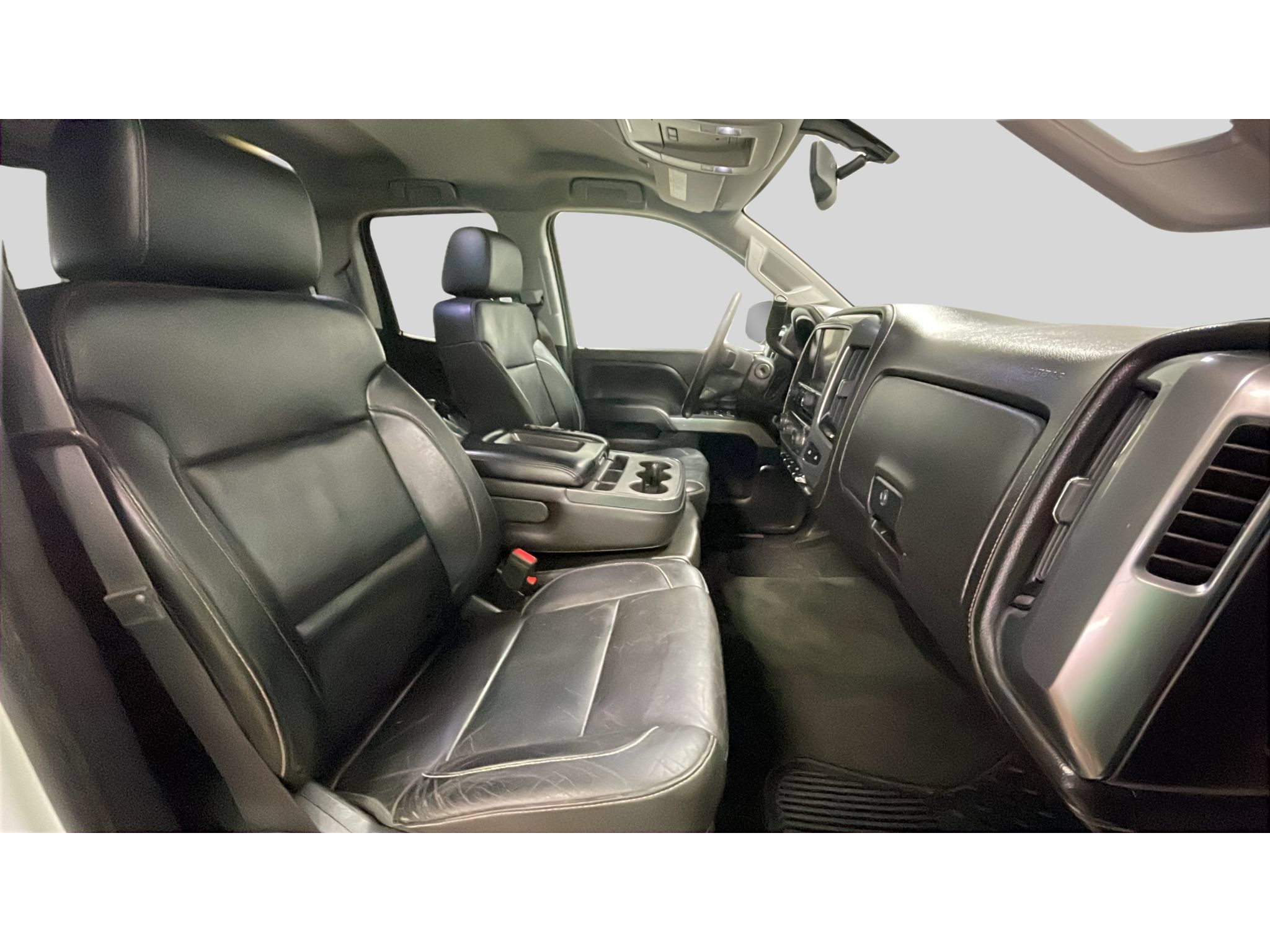 Used 2015 Chevrolet Silverado 2500 LTZ w/ Z71 Package, Off-Road AWD/4WD image 17
