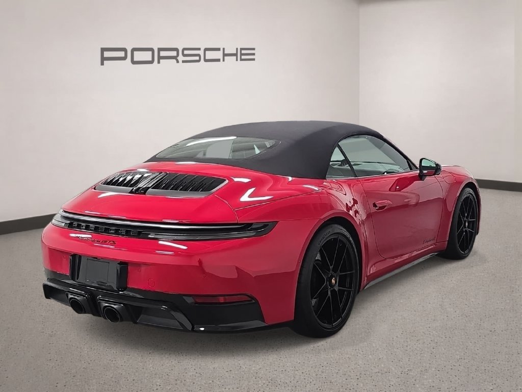 Certified 2025 Porsche 911 GTS image 7