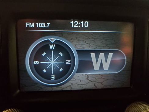 Used 2019 Jeep Wrangler Unlimited Sport S image 18