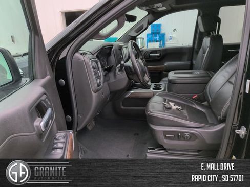 Used 2021 Chevrolet Silverado 1500 High Country w/ Technology Package AWD/4WD image 10