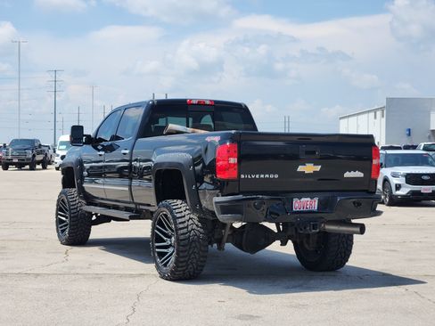 Used 2017 Chevrolet Silverado 3500 High Country w/ Duramax Plus Package AWD/4WD image 5