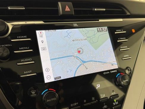 Used 2019 Toyota Camry XLE w/ Driver Assist Package FWD image 21