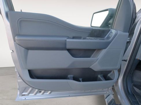 Used 2022 Ford F150 XLT w/ Equipment Group 302A High image 10