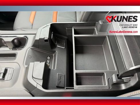 New 2026 GMC Sierra 2500 AT4 w/ AT4 Premium Plus Package AWD/4WD image 33