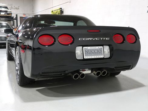 Used 2002 Chevrolet Corvette Z06 w/ Memory Pkg image 30