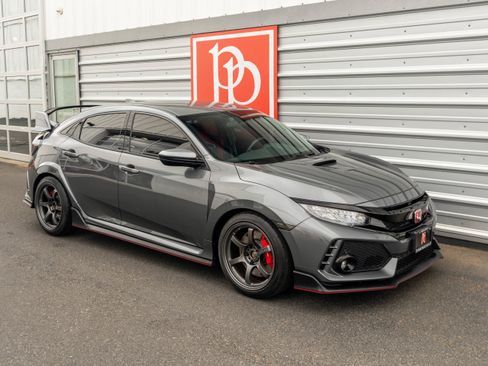 Used 2019 Honda Civic Type R image 42