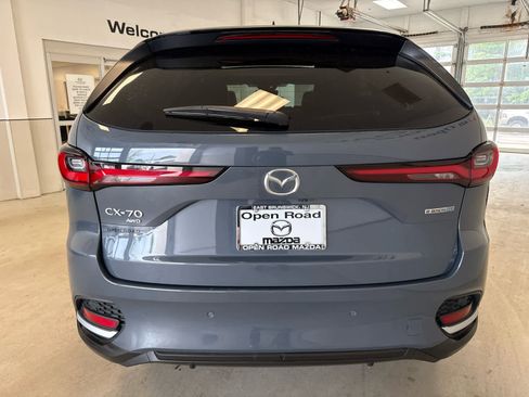 Certified 2025 MAZDA CX-70 Plug-In Hybrid w/ Premium Plus AWD/4WD image 6