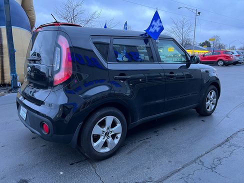Used 2017 Kia Soul image 6