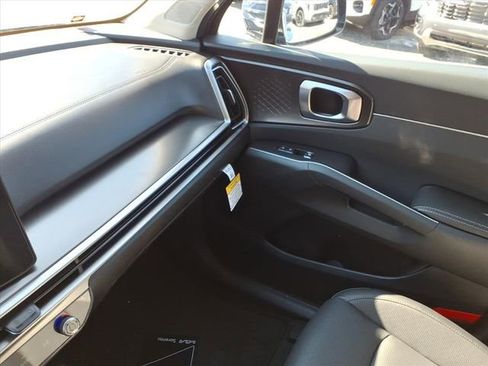 New 2026 Kia Sorento S AWD/4WD image 17