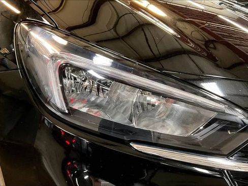 Used 2023 Buick Encore GX Select w/ Sport Touring Package image 31