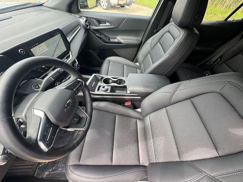 Used 2026 Chevrolet Equinox LT w/ Convenience Package II image 29